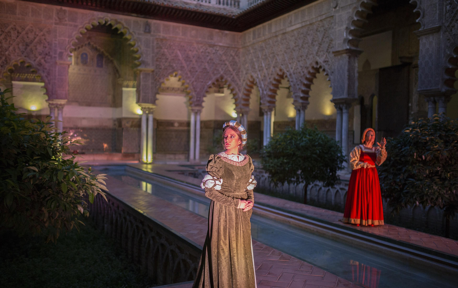 Las visitas teatralizadas nocturnas en el Alcázar de Sevilla con Magallanes como protagonista