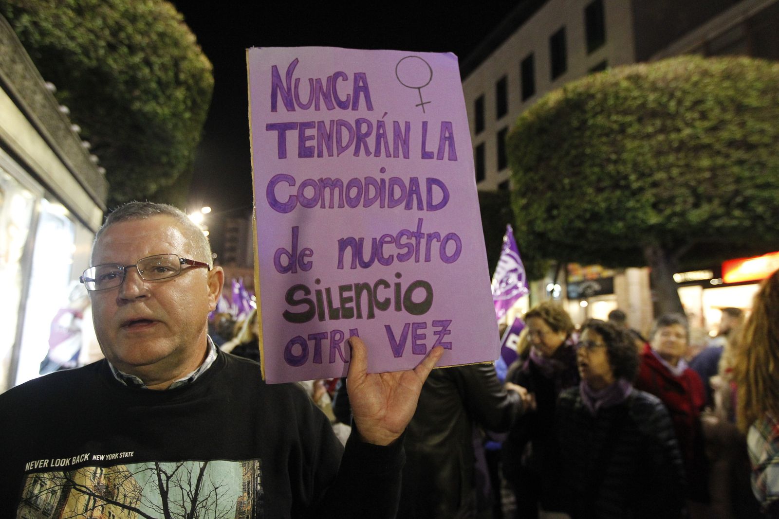 Manifestación Día Mundial contra la Violencia de Género. Almería