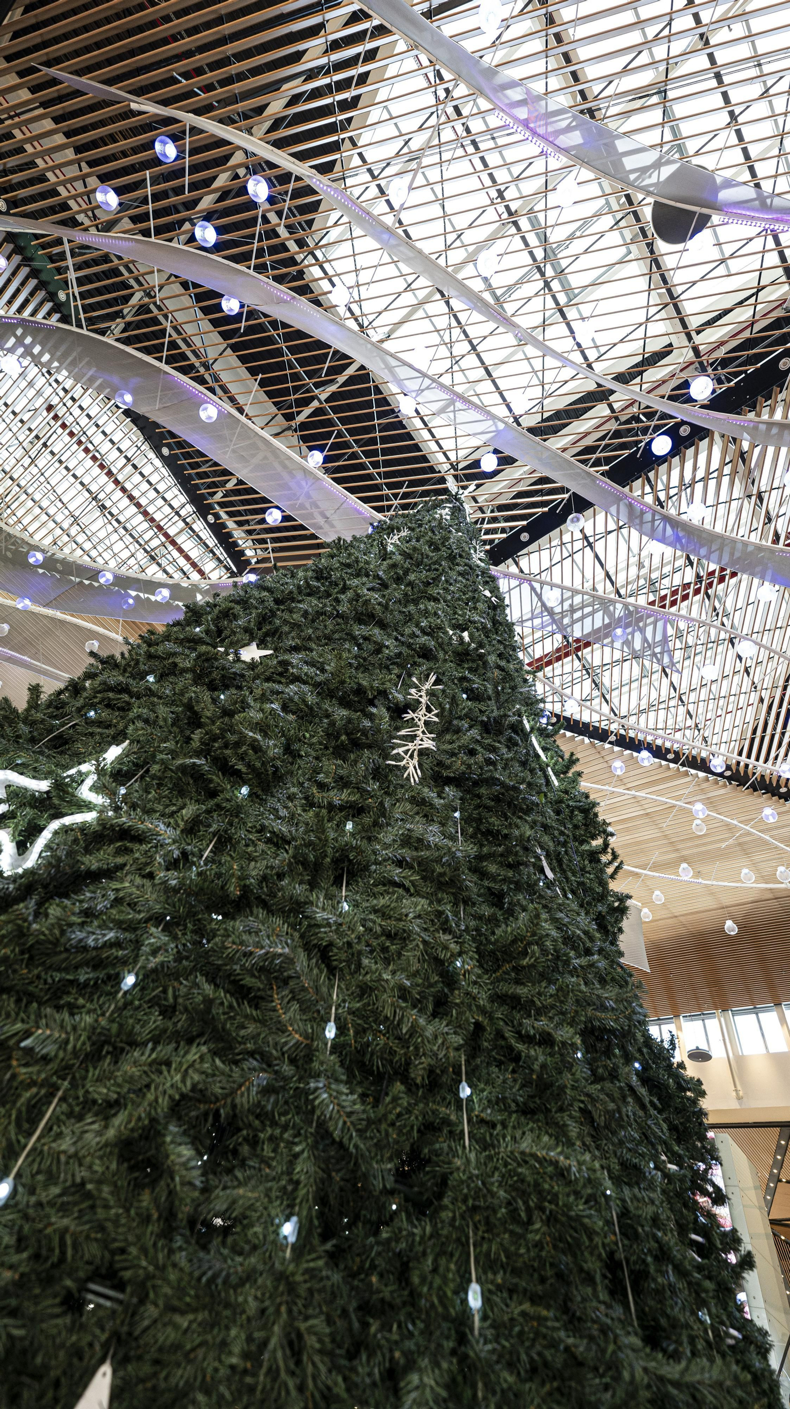 Árbol de Navidad en Lagoh.