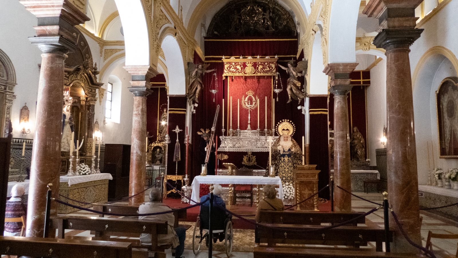Altar extraordinario para Semana Santa de la Hermandad de la O