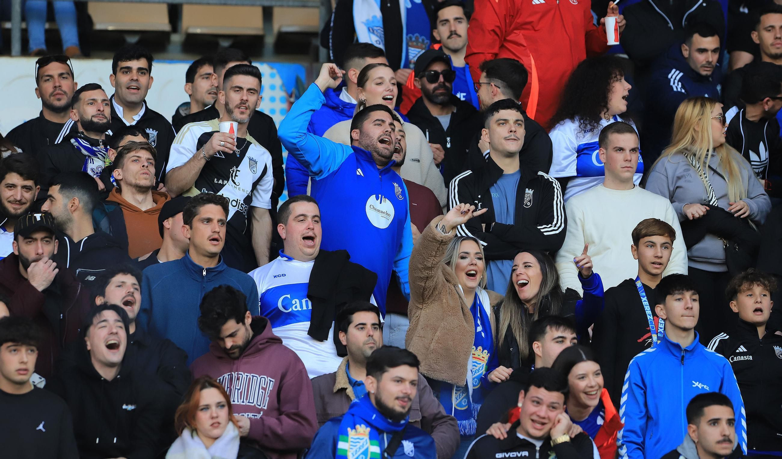 Búscate en el partido del Xerez CD contra el Recreativo Granada