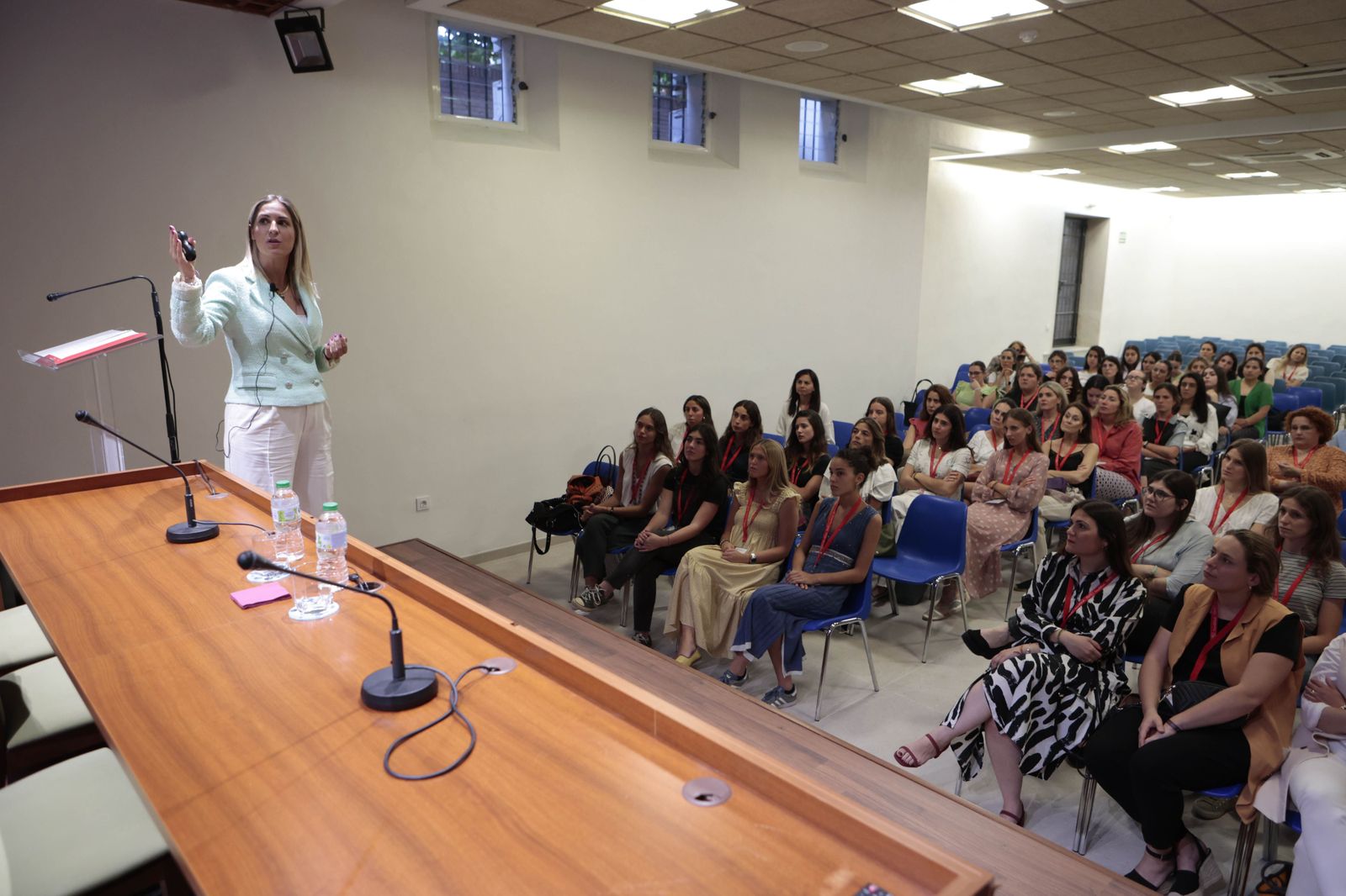 La marca personal en la era digital en el encuentro Alumni de Albaydar