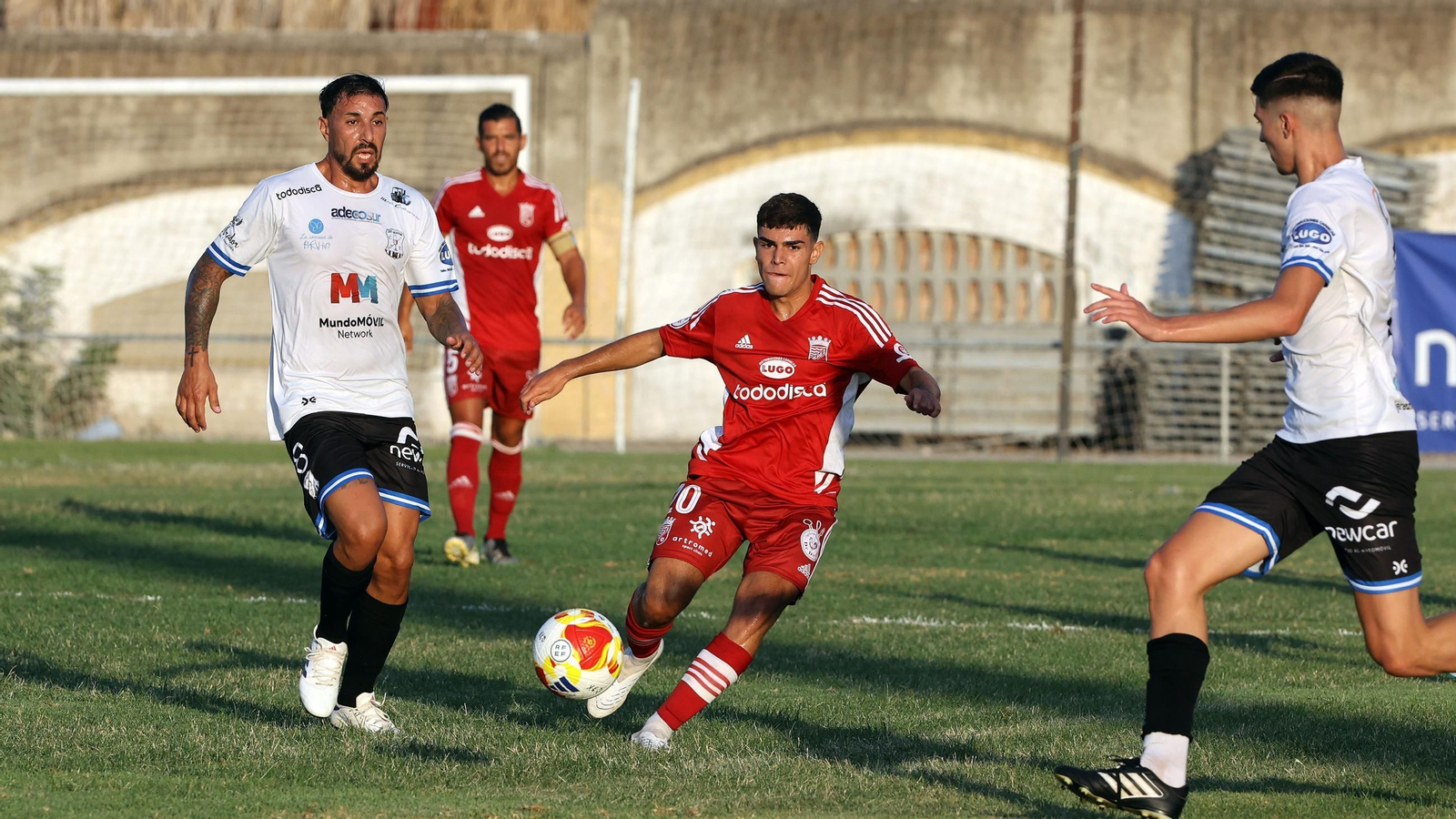 Imágenes del Trofeo Pedro Garrido entre el Jerez Industrial y el Xerez CD