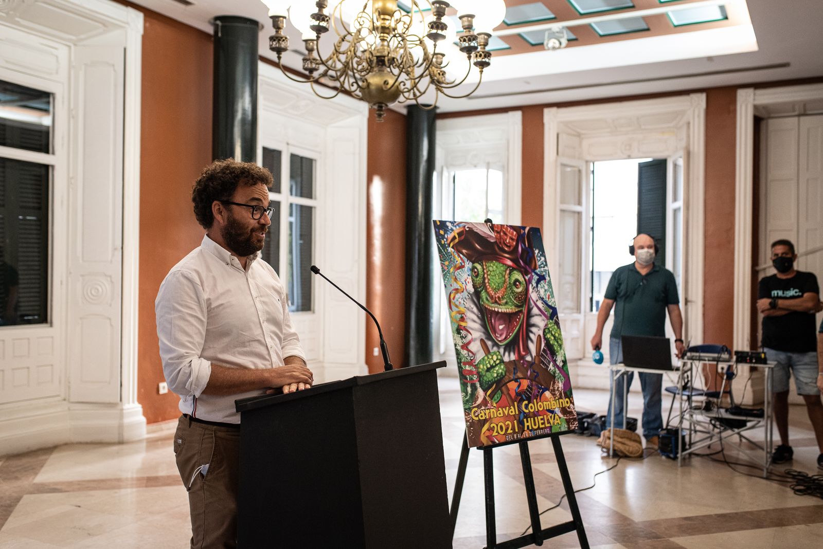 Imágenes del homenaje de la FOPAC a Antonio VIlla