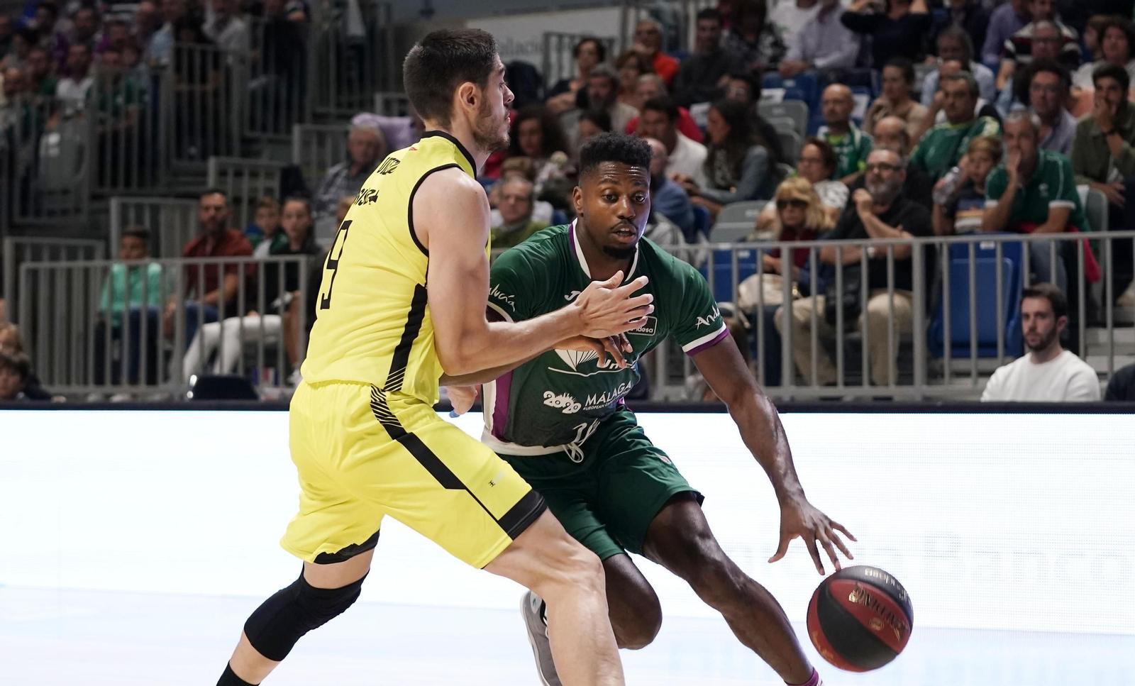 Melvin Ejim, sus cuatro años y seis títulos en Málaga