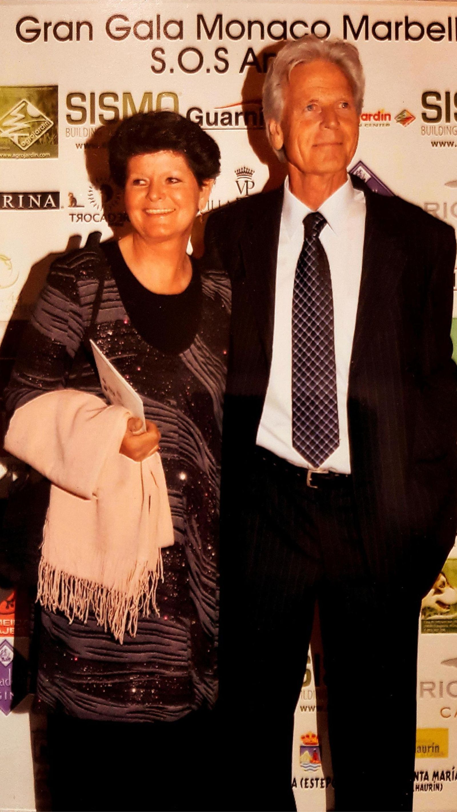La actual presidenta de la Triple A, Bettina Pietsche y Jan Weima, secretario. La actual presidenta de la Triple A, Bettina Pietsche y Jan Weima, secretario.