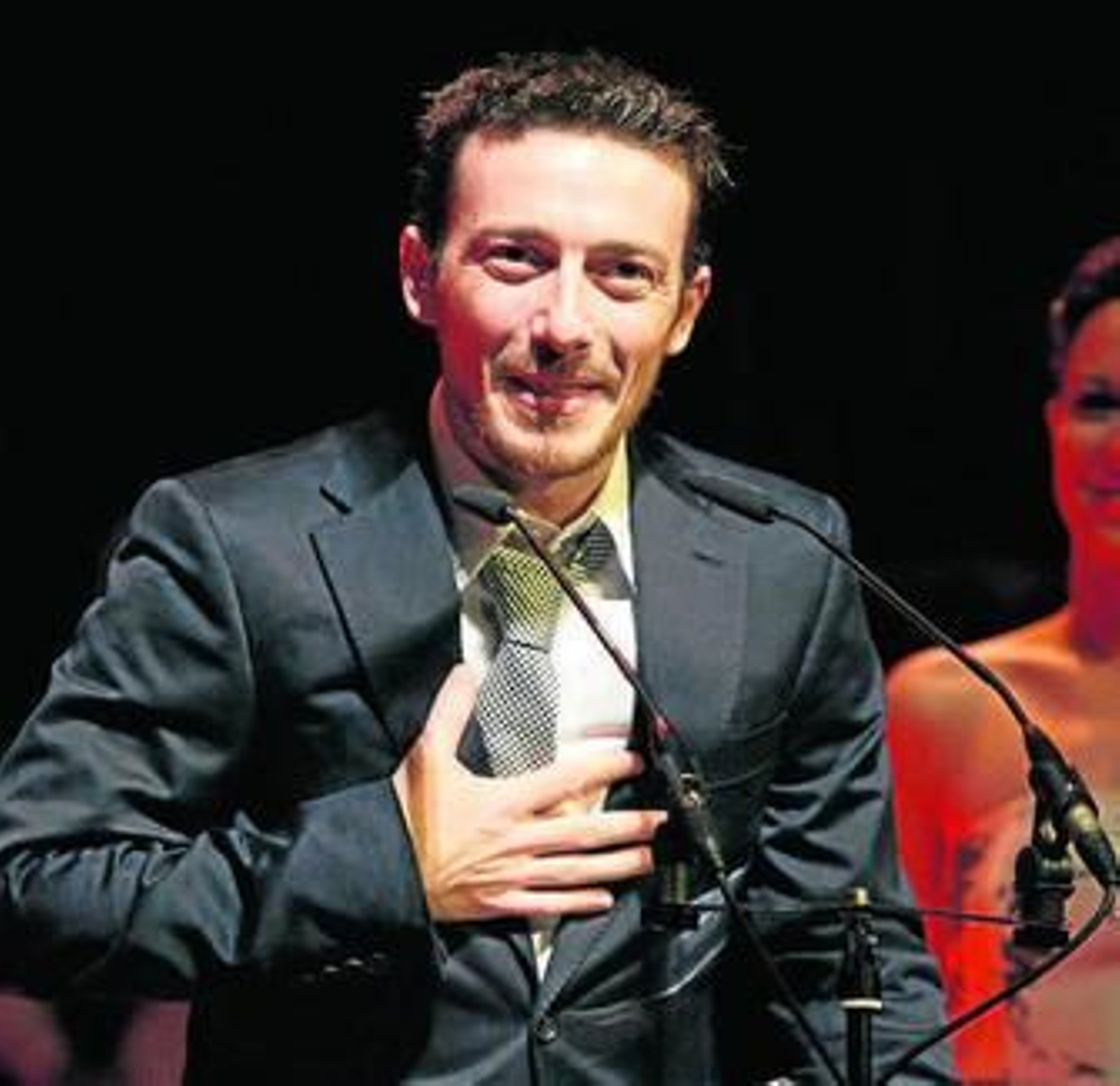 Víctor Clavijo recogiendo un premio de la Unión de Actores.