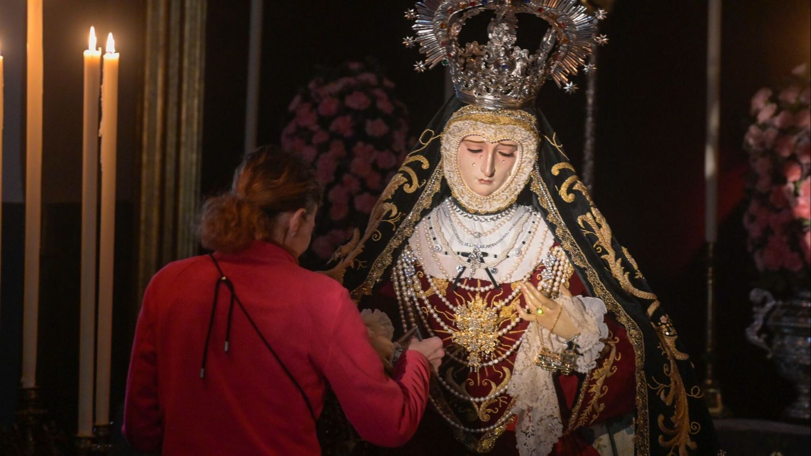 Devoto Besamanos Nuestra Señora del Amor y del Trabajo, Viernes de Dolores 2025
