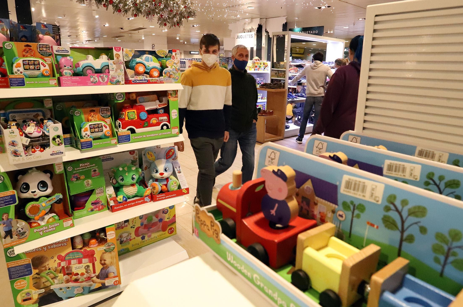 Imágenes del "Black Friday" en el Corte Inglés Imágenes del "Black Friday" en el Corte Inglés