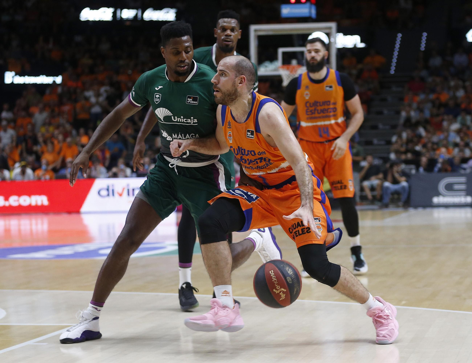 Melvin Ejim, sus cuatro años y seis títulos en Málaga