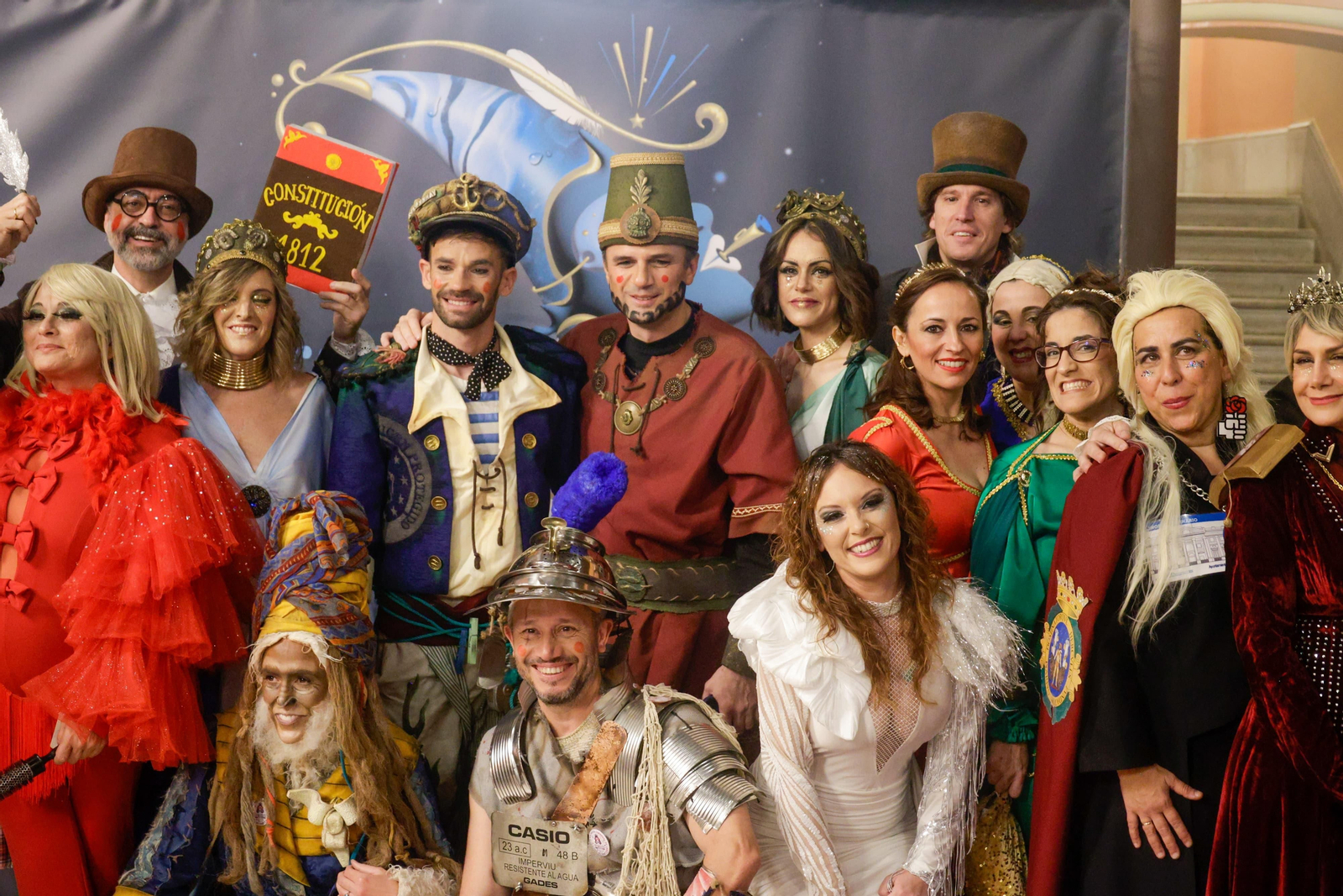 Búscate entre las mejores imágenes de la final del COAC 2024 del Carnaval de Cádiz