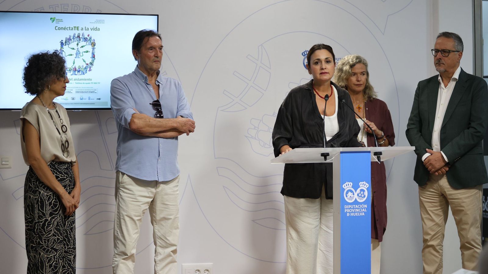 Carmen Díaz, diputada de Servicios Sociales, Drogodependencia y Bienestar Social, en la presentación en la Diputación de Huelva.