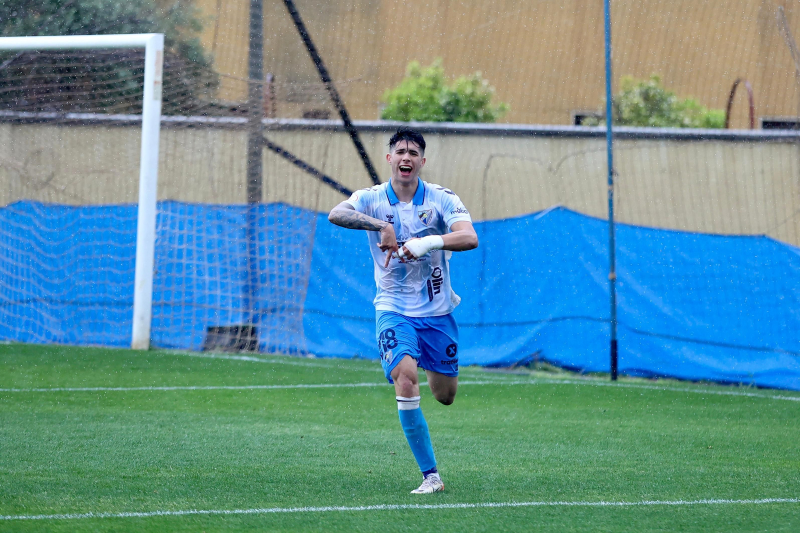 Loren Juarros, presente en el triunfo del Atlético Malagueño ante el Málaga City