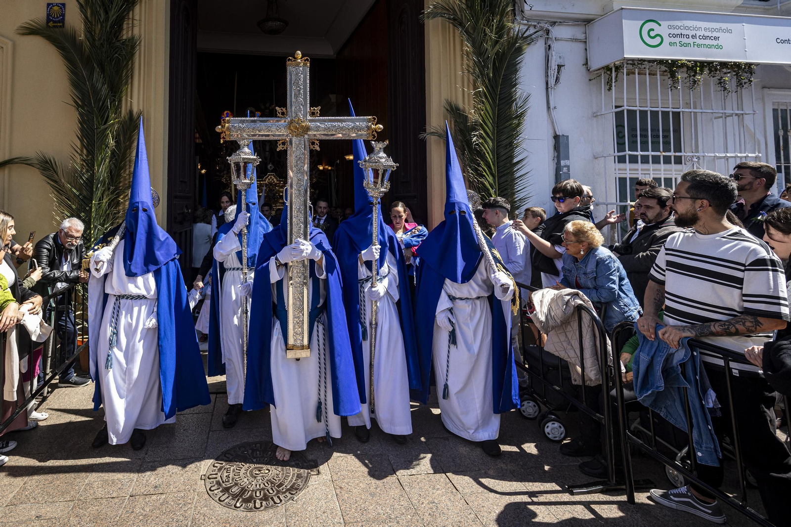 Las imágenes de la hermandad de Cristo Rey (Borriquita) en la Semana Santa de San Fernando 2025