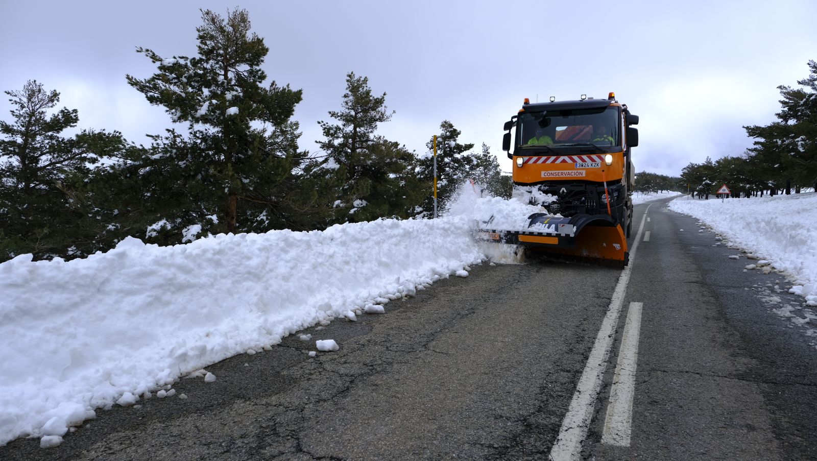 Imágenes del temporal de nieve en la provincia de Almería.