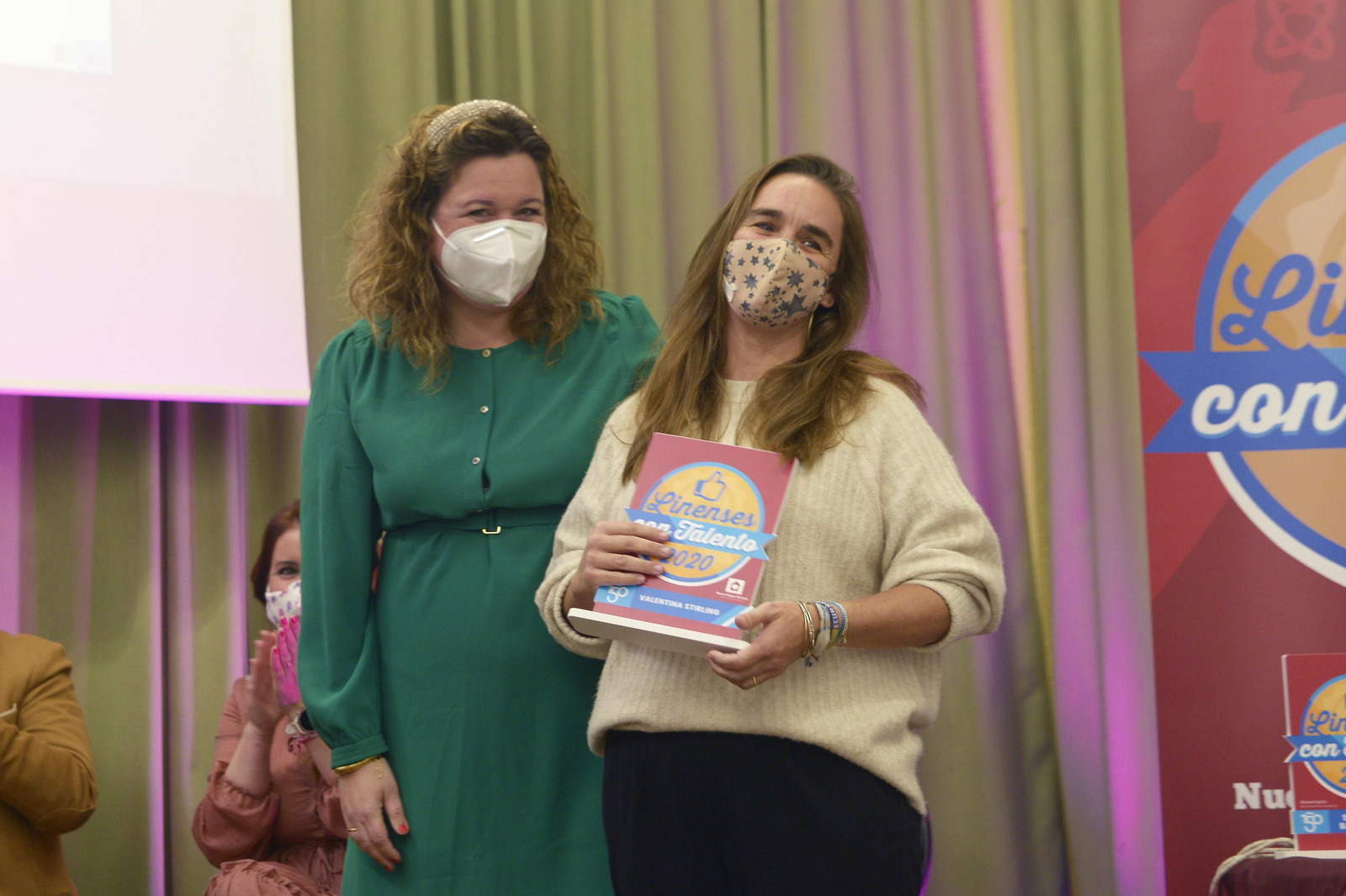 Acto de entrega de prémios linenses con talento.