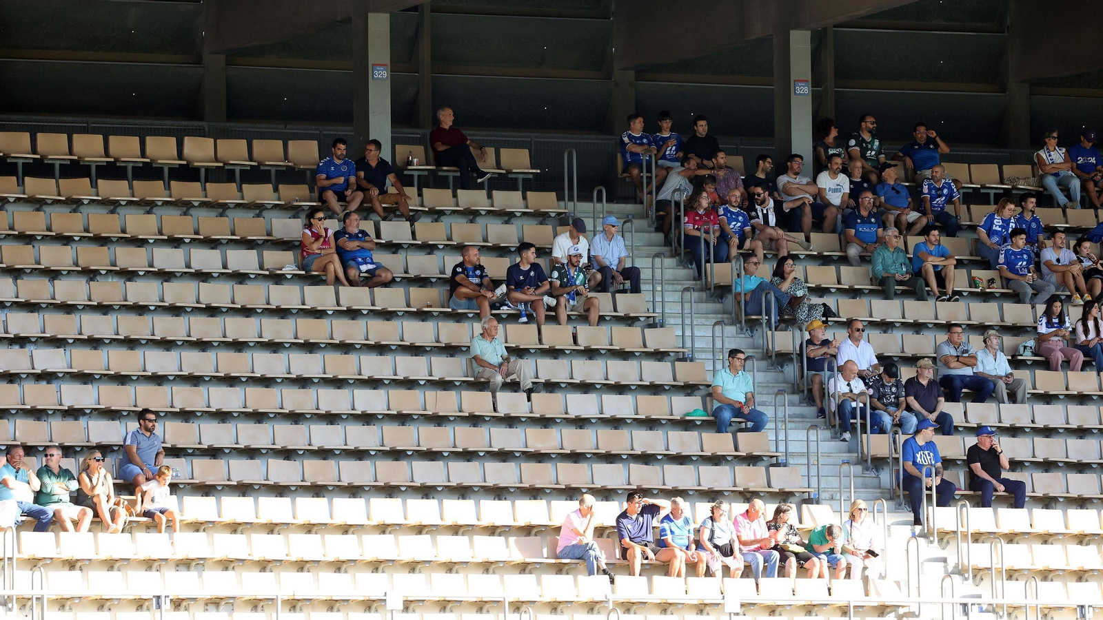 Búscate en el Xerez DFC contra el Yeclano Deportivo en Chapín