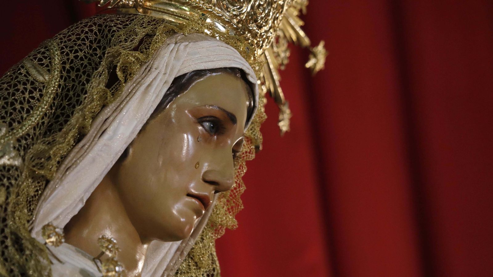 Fotos del Miércoles Santo en La Línea: Medinaceli, Huerto y Amor, Abandono y Mayor Dolor