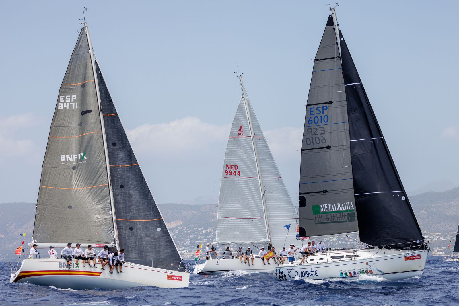 Los gaditanos del 'Kapote III' han tenido una muy buena jornada subiendo puestos en la general.