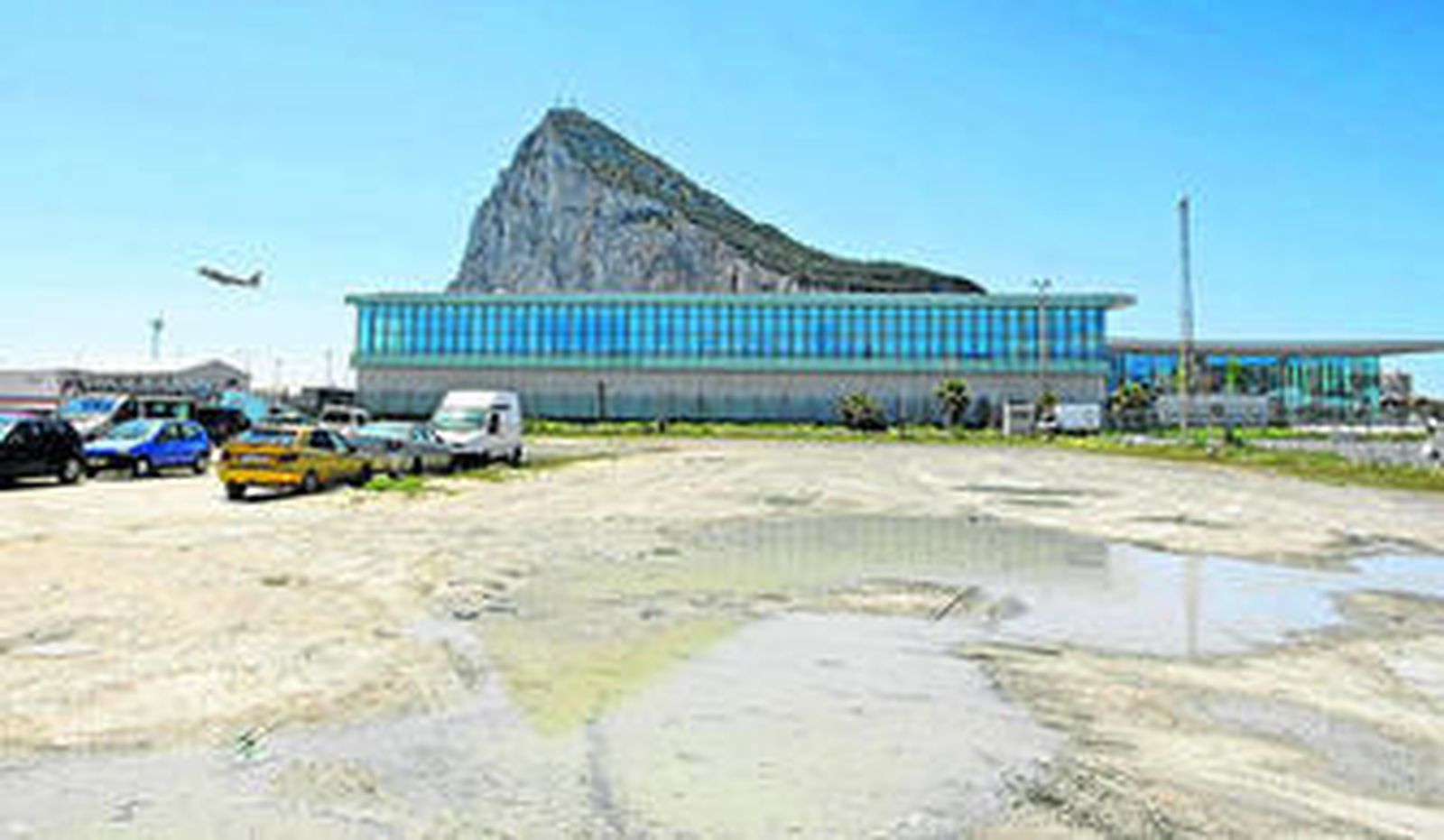 Vista parcial de los terrenos que pueden albergar el recinto de la Zona Franca.