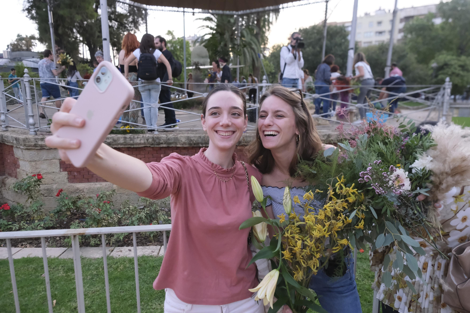 La Guerrilla Floral del Festival Flora de Córdoba, en imágenes
