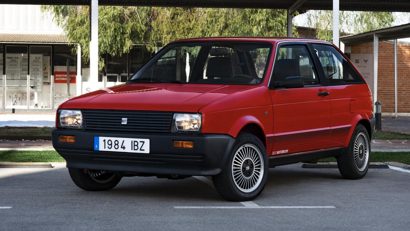 El Ibiza supuso una ruptura radical con todo lo que Seat había hecho hasta este momento, incluyendo su internacionalización.