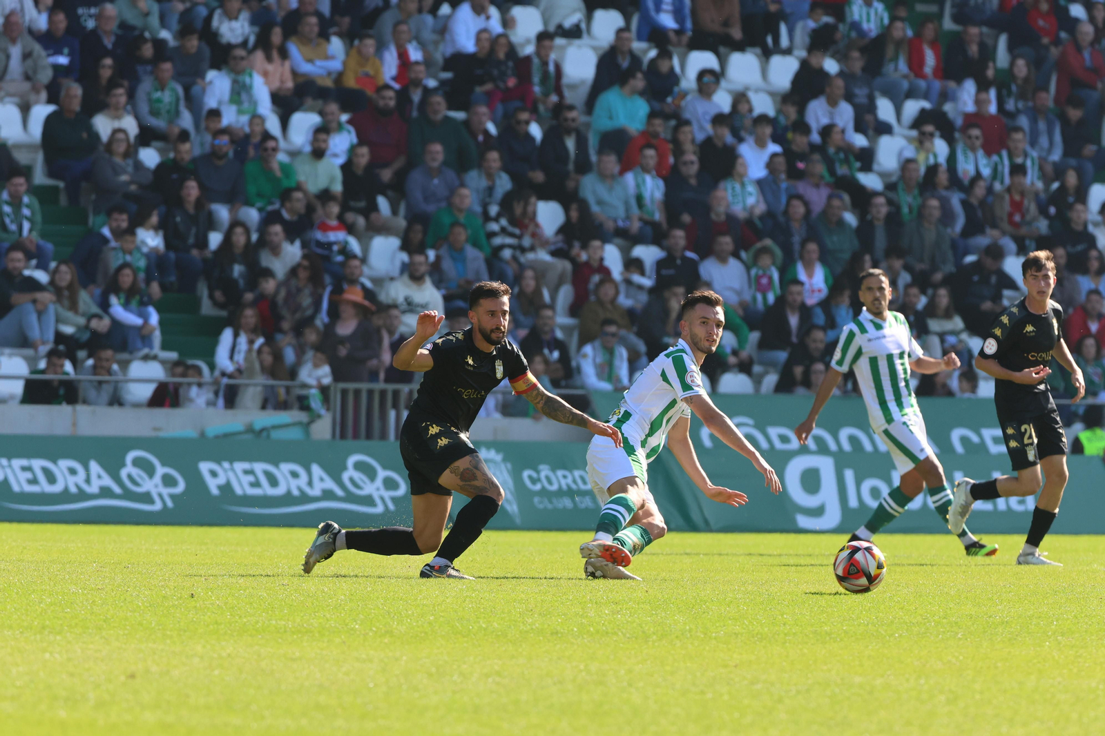 Córdoba CF - Ceuta: Las mejores fotos del partido en El Arcángel