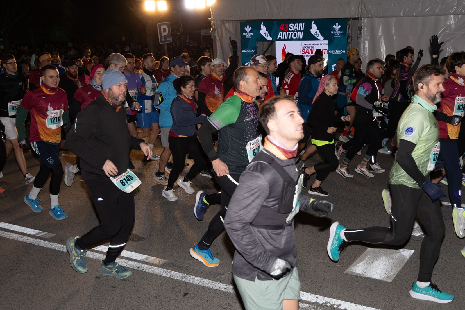 Encuéntrate en la salida de la Carrera de San Antón 2026, en imágenes (2)
