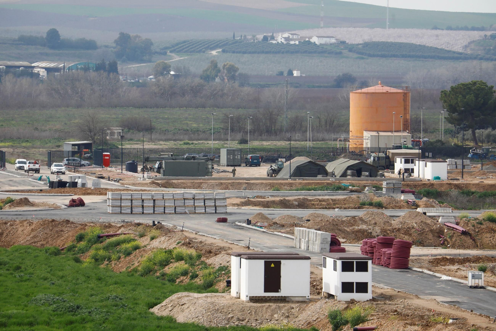 El avance de las obras de la Base Logística del Ejército de Tierra, en imágenes