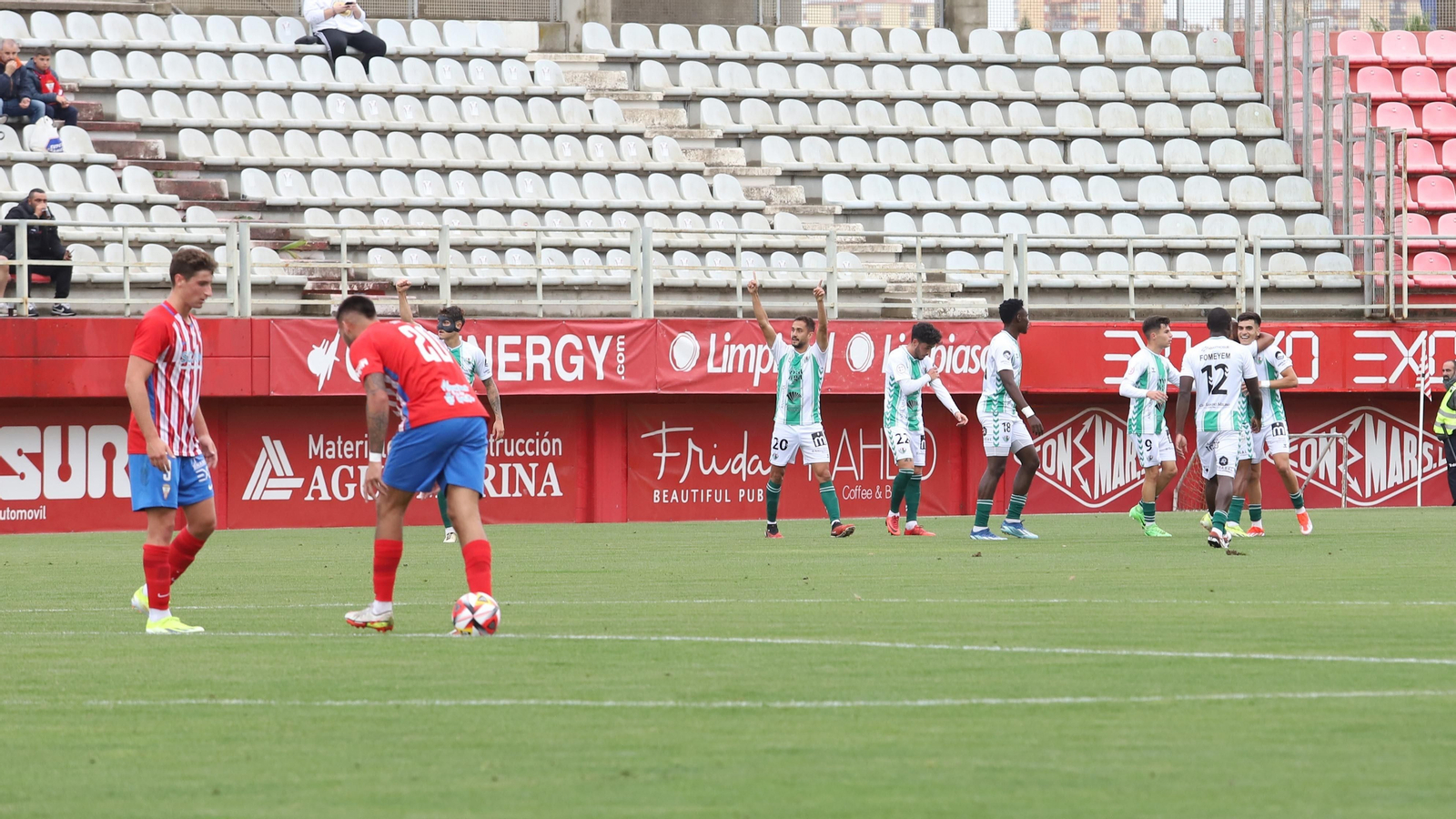 Las fotos del Algeciras-Antequera de Primera Federación