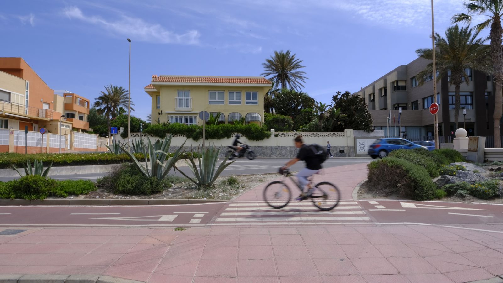 1 de junio en el Paseo Marítimo de Almería