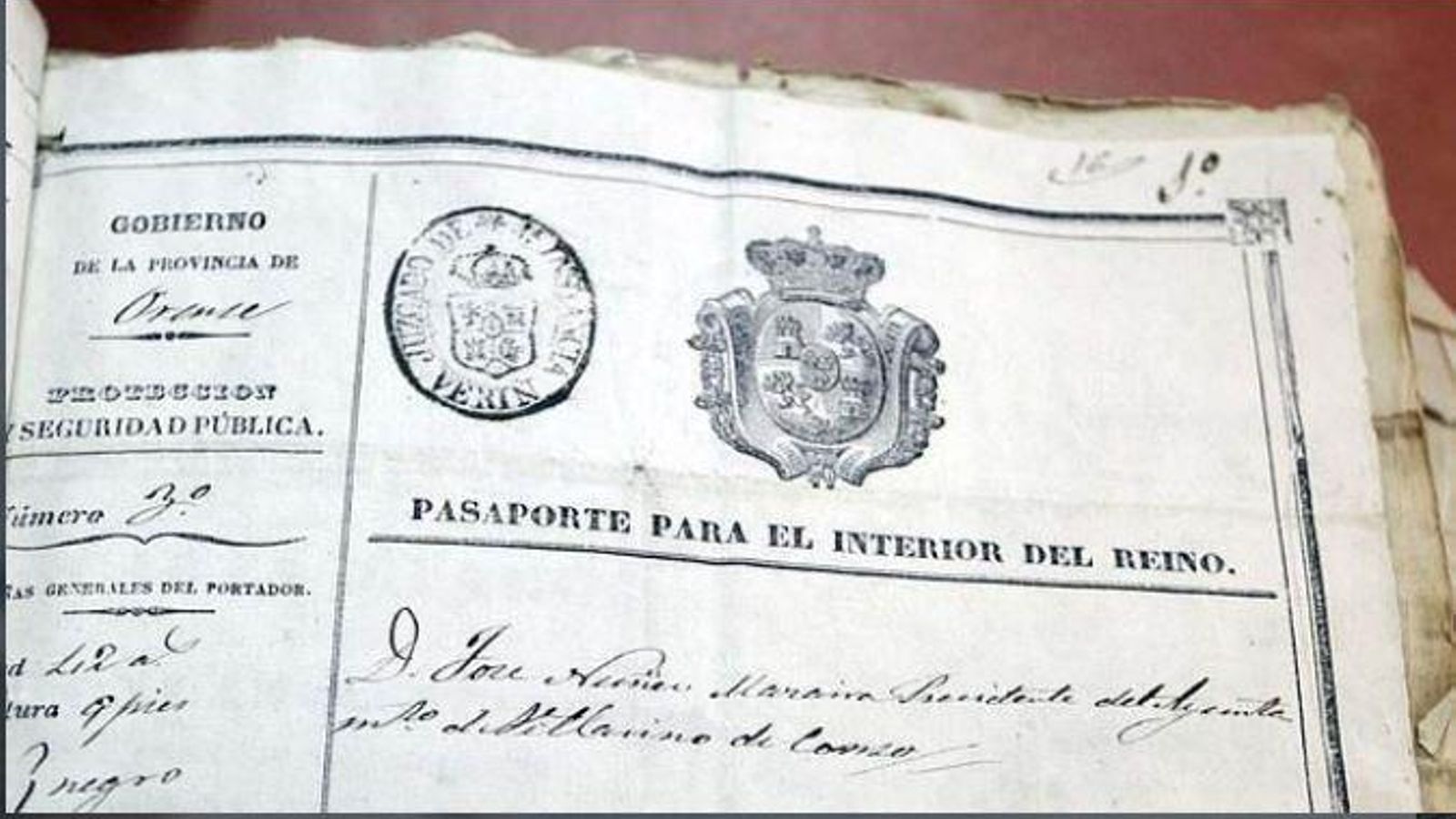 Detalle del pasaporte falso de Romasanta Detalle del pasaporte falso de Romasanta