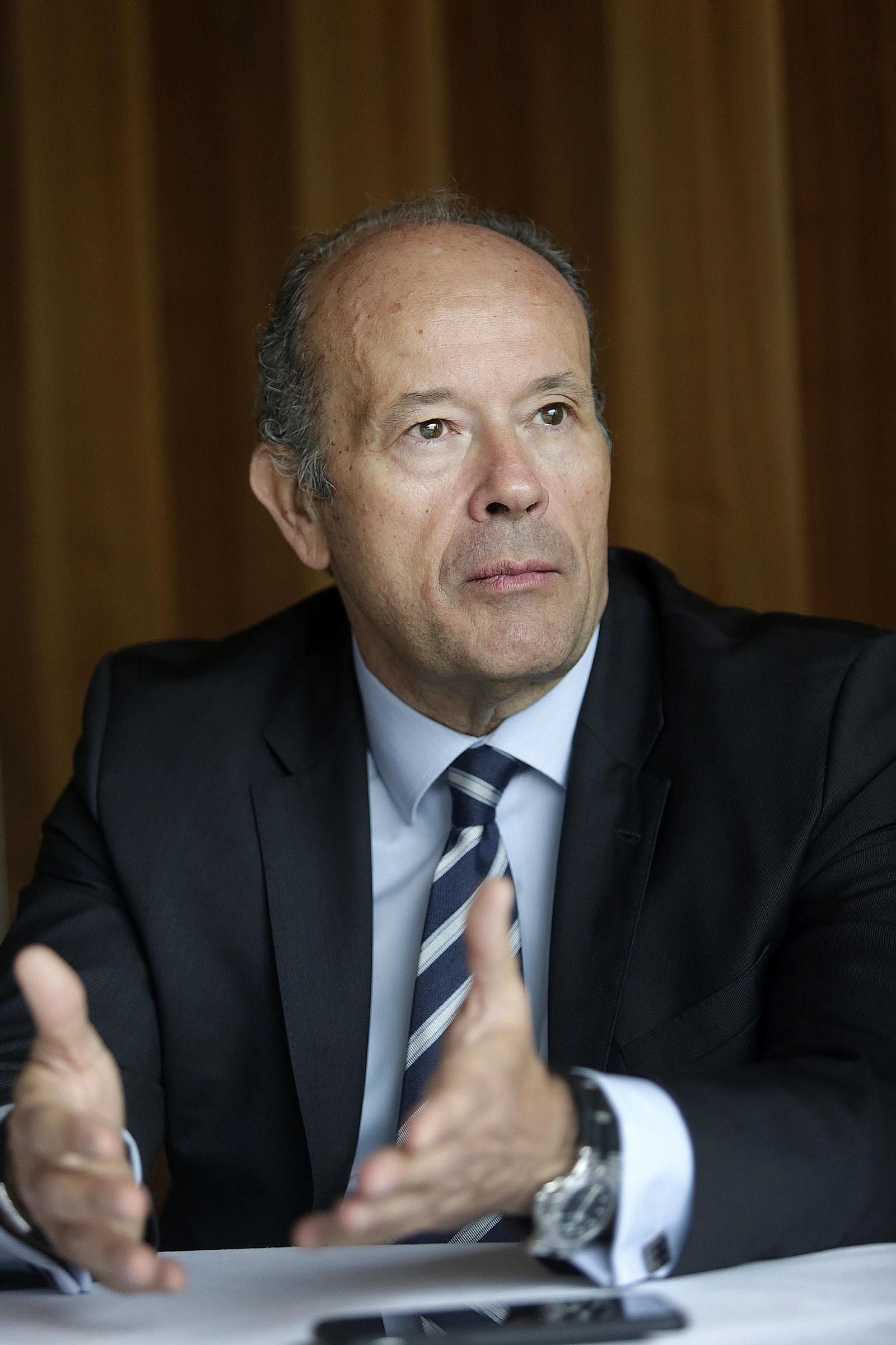 El ministro en un momento de la entrevista.