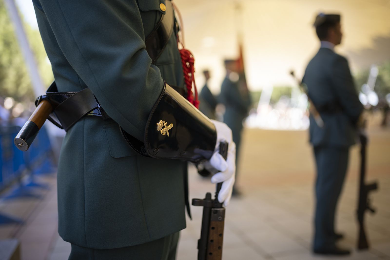 Imágenes de los actos de celebración de la festividad de la patrona de la Guardia Civil, la Virgen del Pilar.