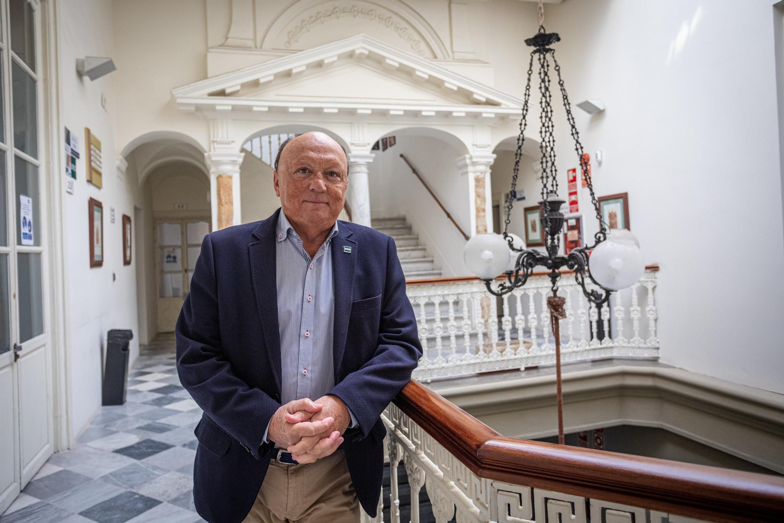Manuel Barea Patrón, autor del libro.