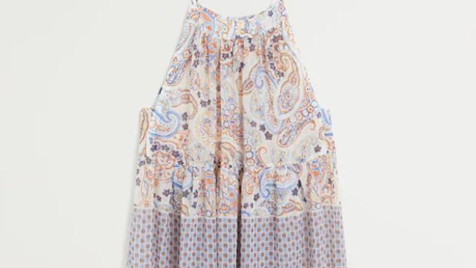 Top fluido de Mango outlet con estampado paisley.