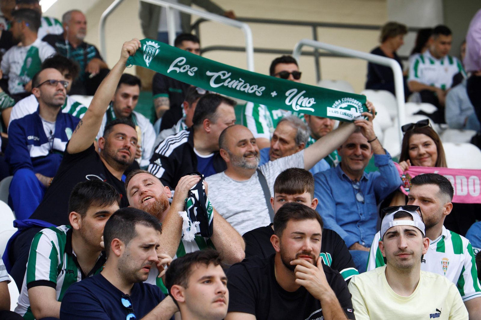 Las mejores fotos del ambiente en El Arcángel para el Córdoba CF - San Fernando