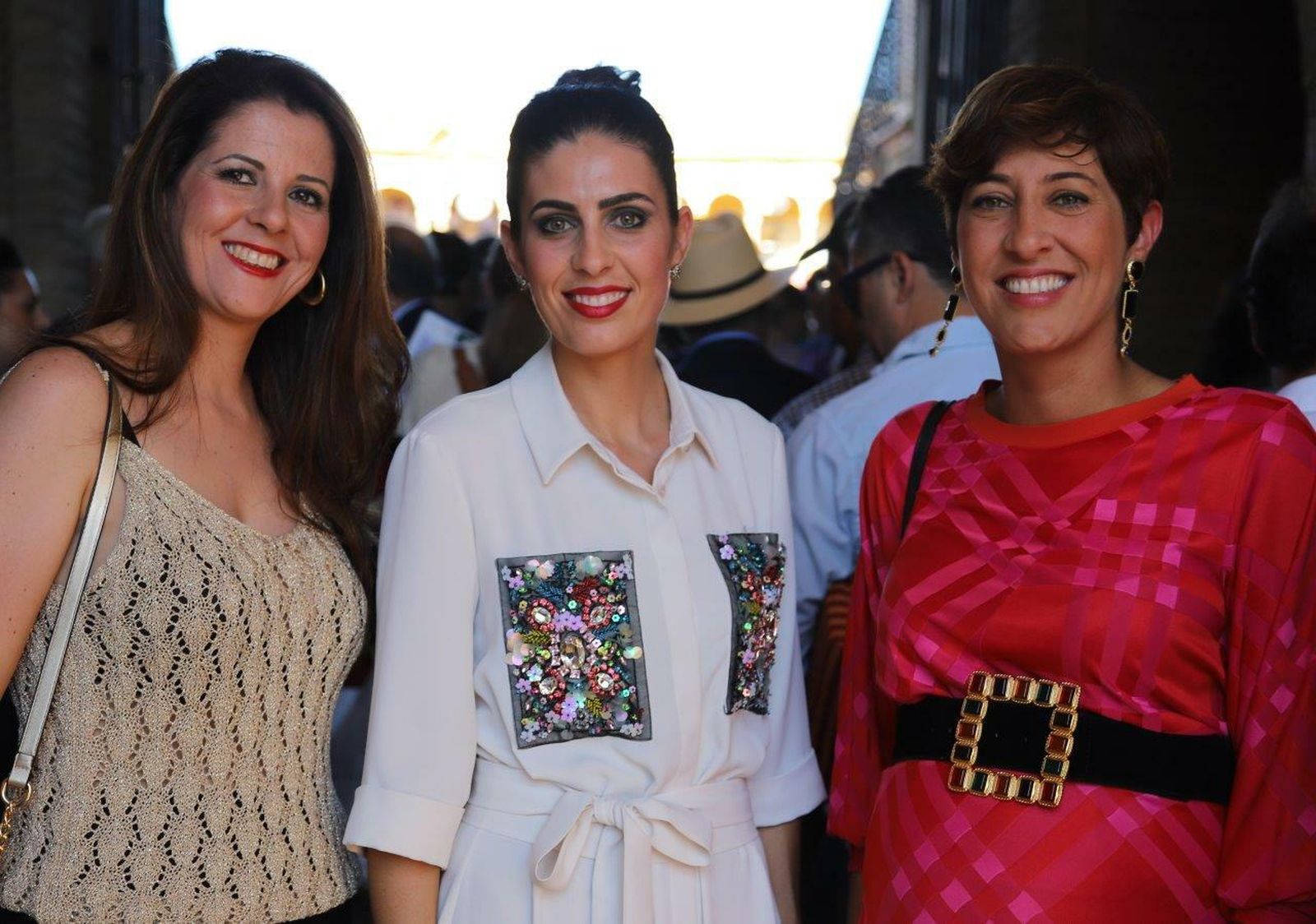 Rocío Jiménez, Elizabeth Garrido (mujer de Morante de la Puebla) y  Ana Rodríguez Fabre