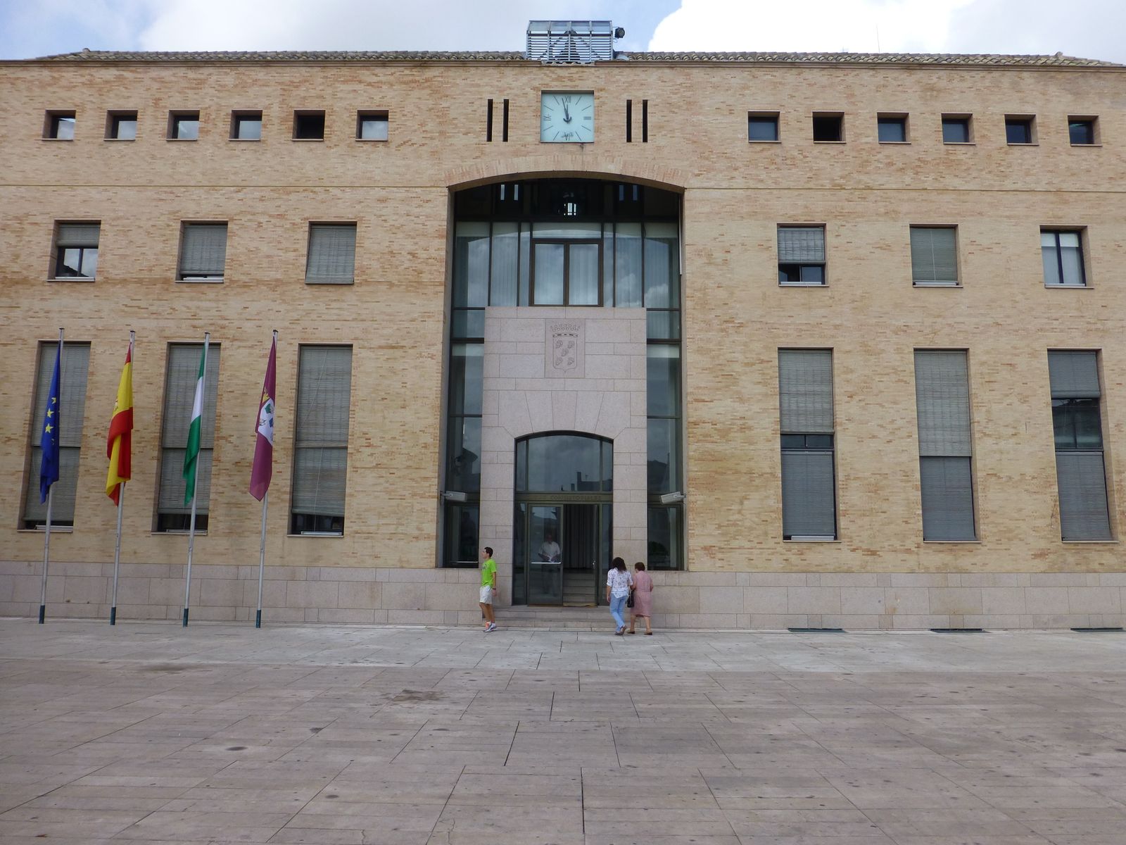 Exterior del Ayuntamineto de Baena.