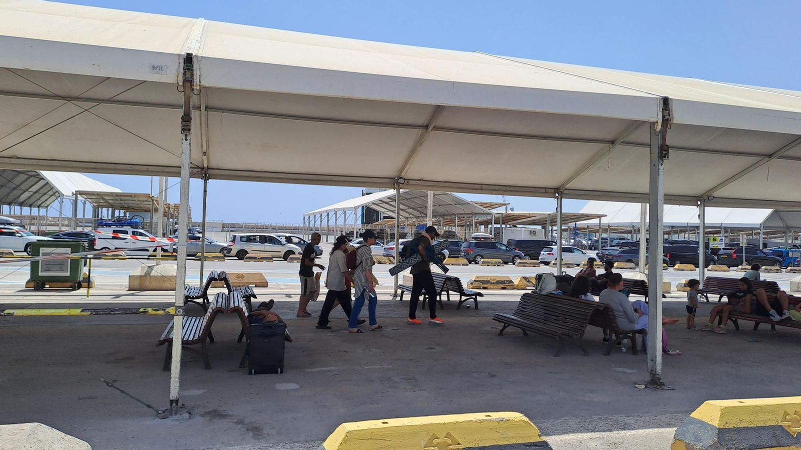 Viajeros de la OPE en las instalaciones del Puerto de Almería