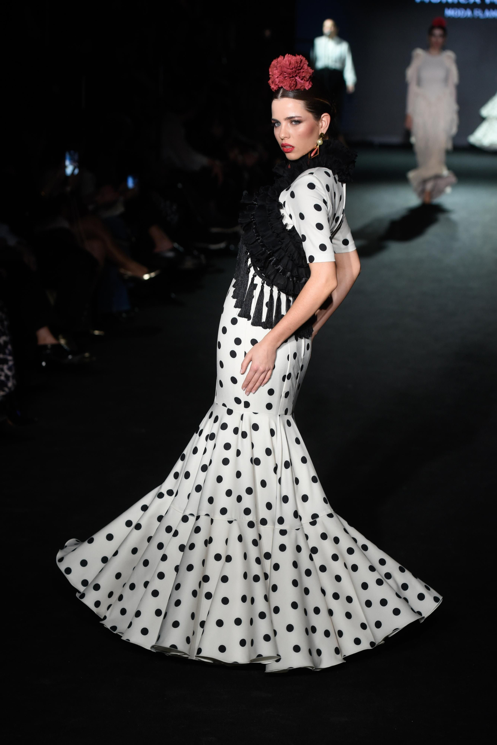 El desfile de Mónica Méndez en We Love Flamenco 2024, todas las fotos