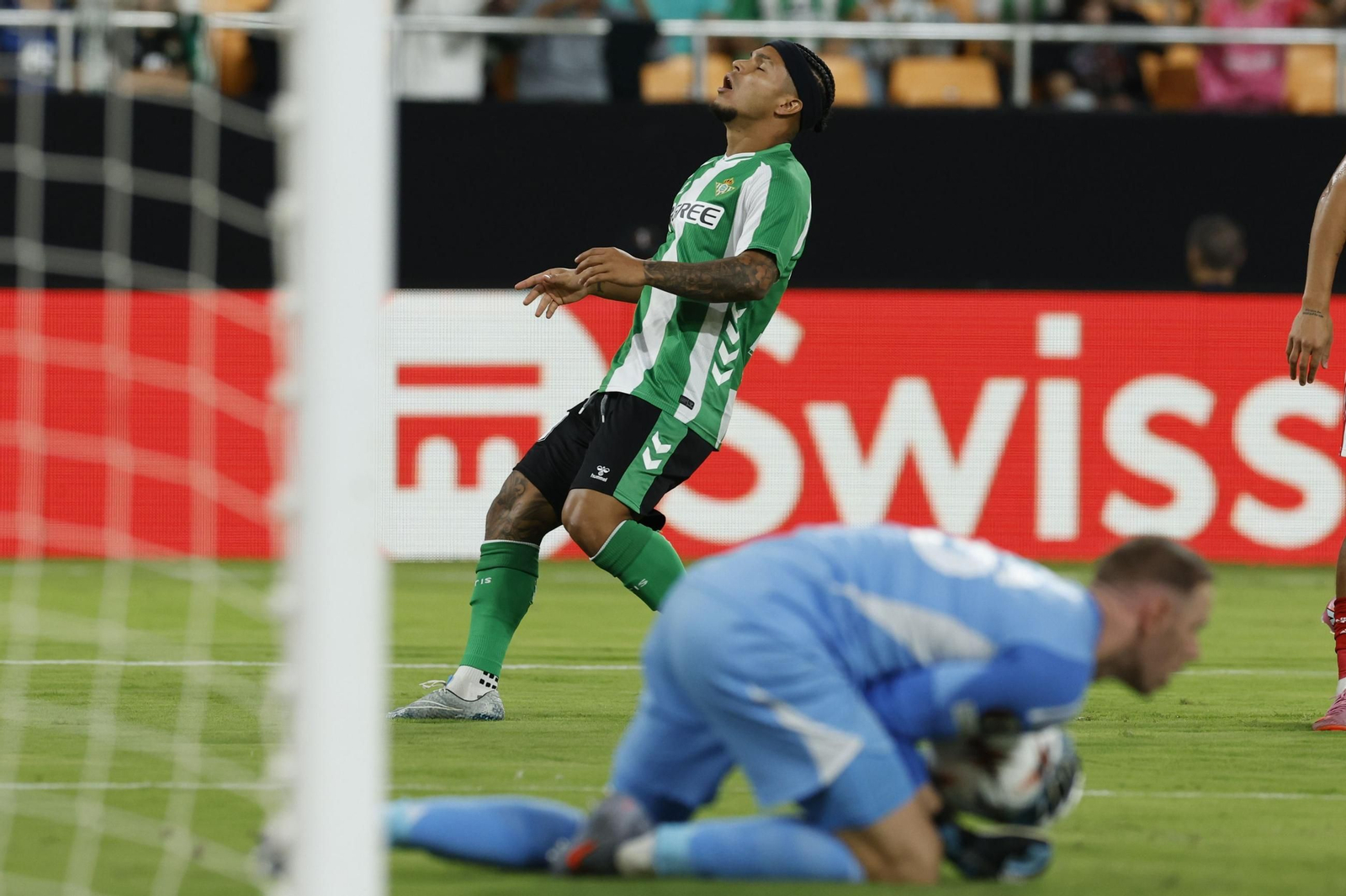 Betis-Nottingham Forest (33).jpg