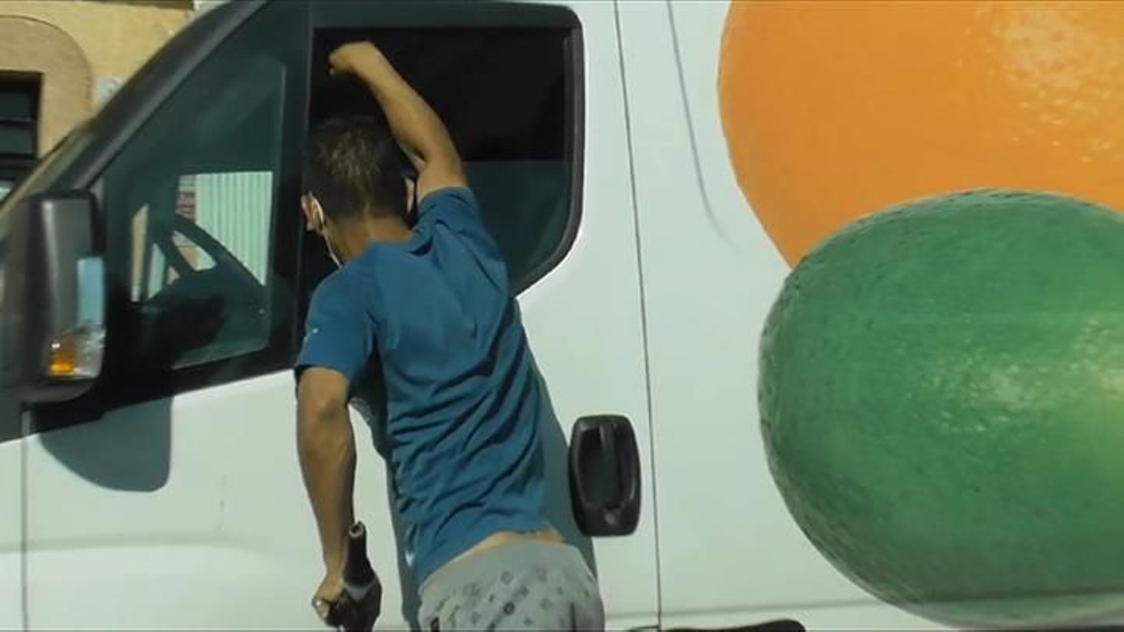 La Guardia Civil detiene en Las Norias de Daza a un hombre como autor de un delito de hurto en el interior de un vehículo