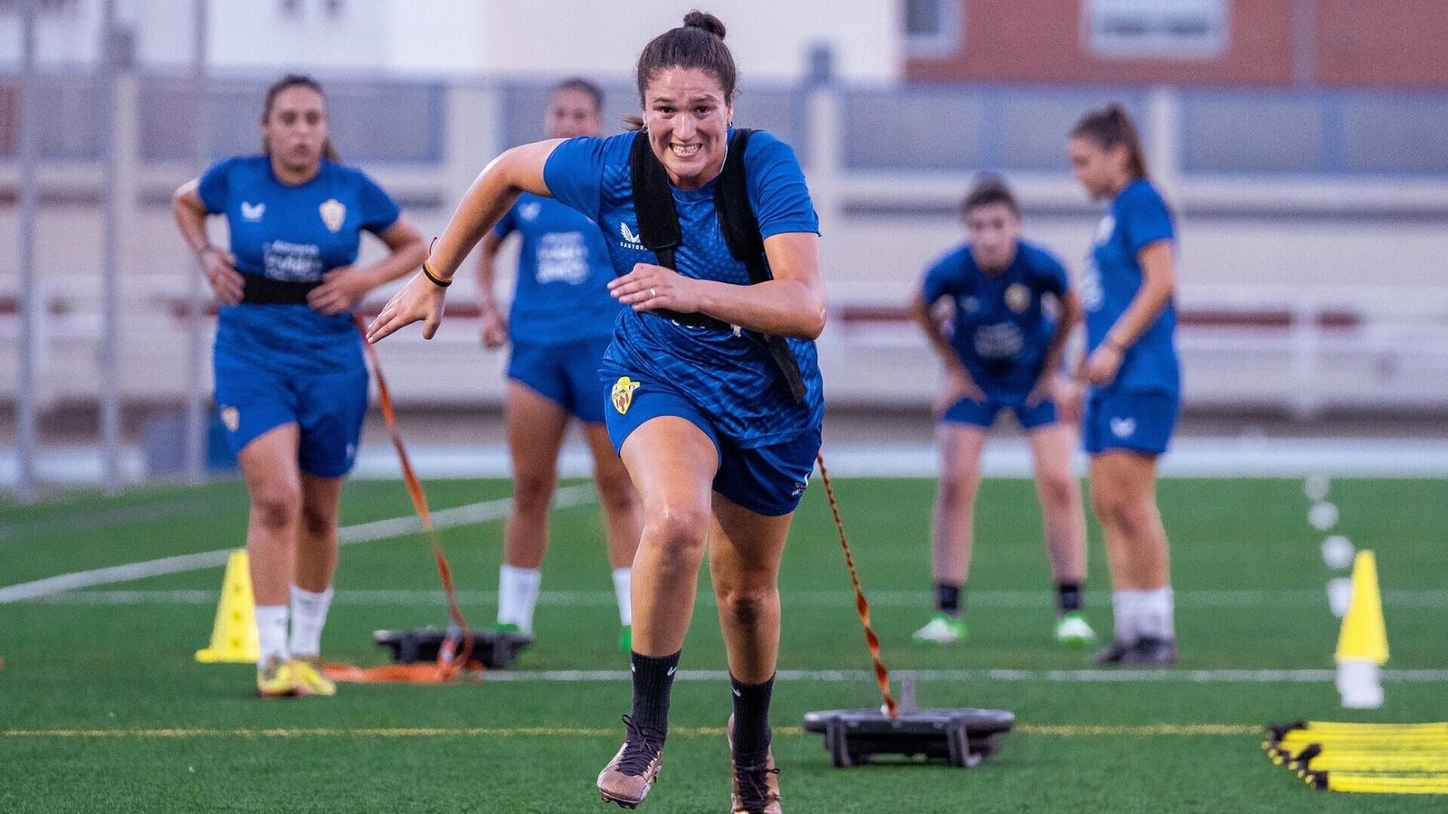 La centrocampista se ejercita durante una de las sesiones de entrenamiento. La centrocampista se ejercita durante una de las sesiones de entrenamiento.