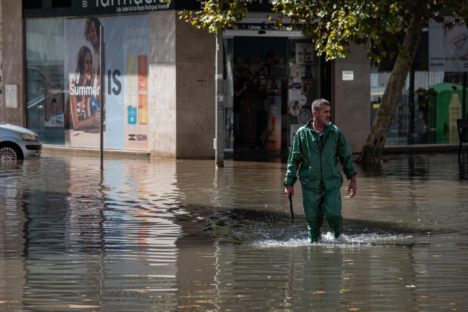 Imágenes de las inundaciones causadas por la lluvia en Isla Cristina