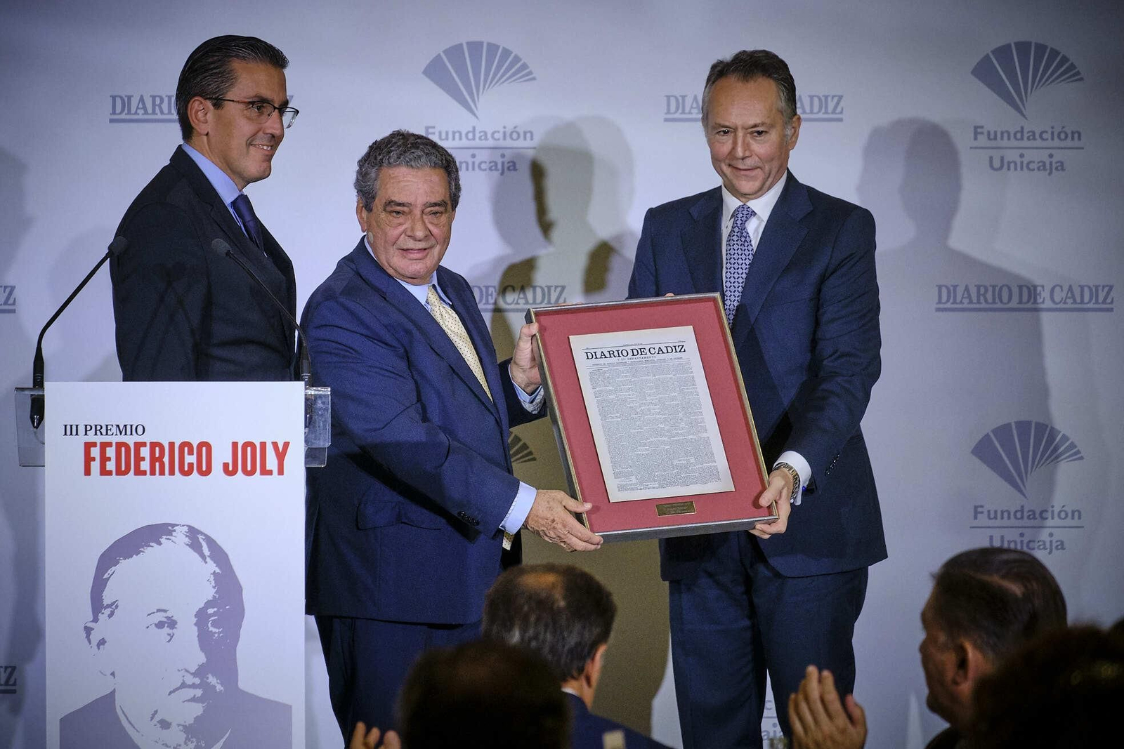 Entrega del premio Federico Joly a Augusto Delkáder
