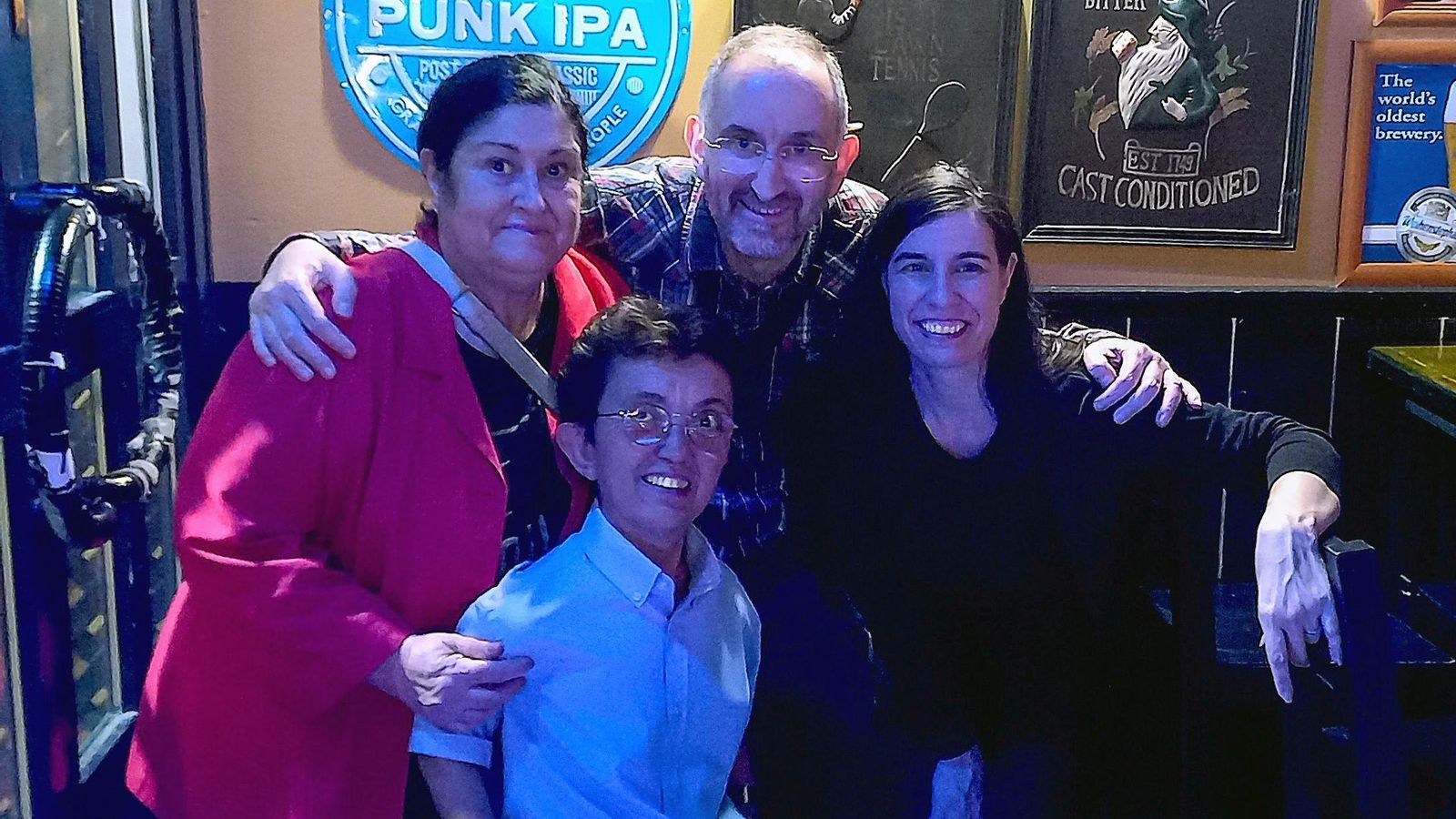 Josefina Felices Navarro, María Jesús Pérez, Rubén García y Encarni López.