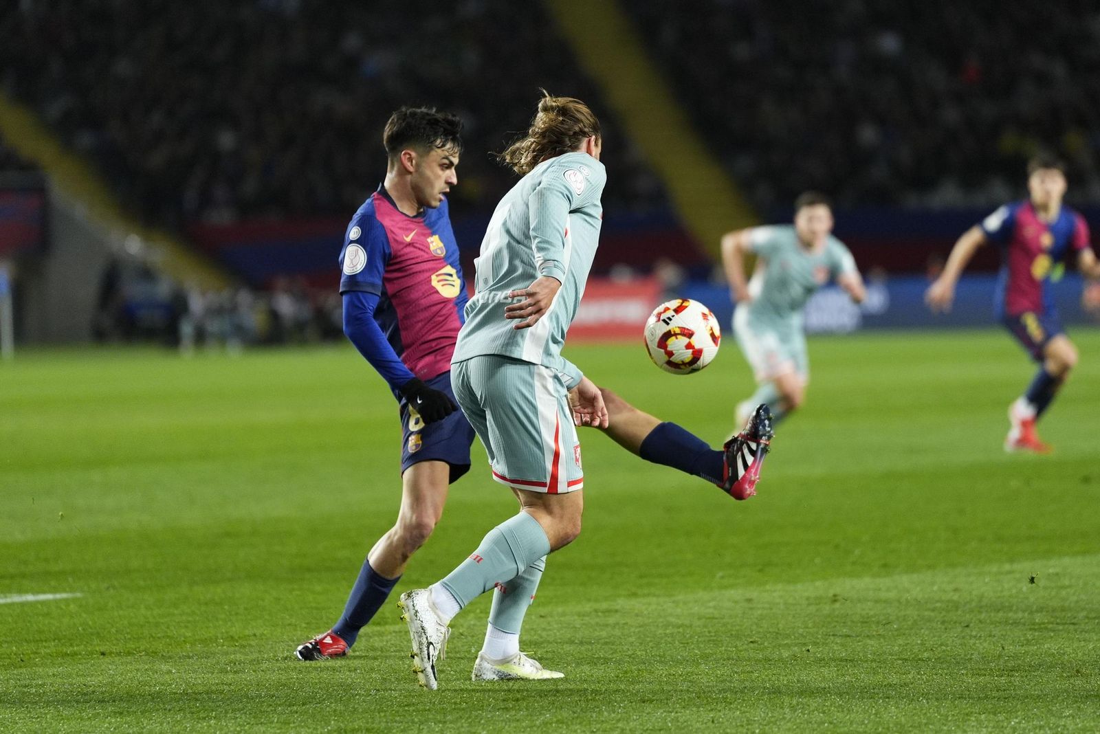 Las fotos del espectacular Barcelona - Atlético de Madrid