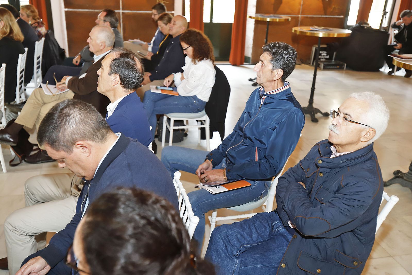 Imágenes del Foro Gerardo Rojas de Huelva Información