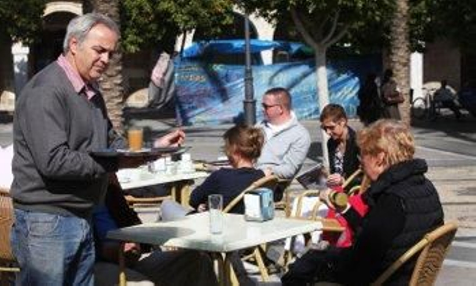 Veladores contra campamento